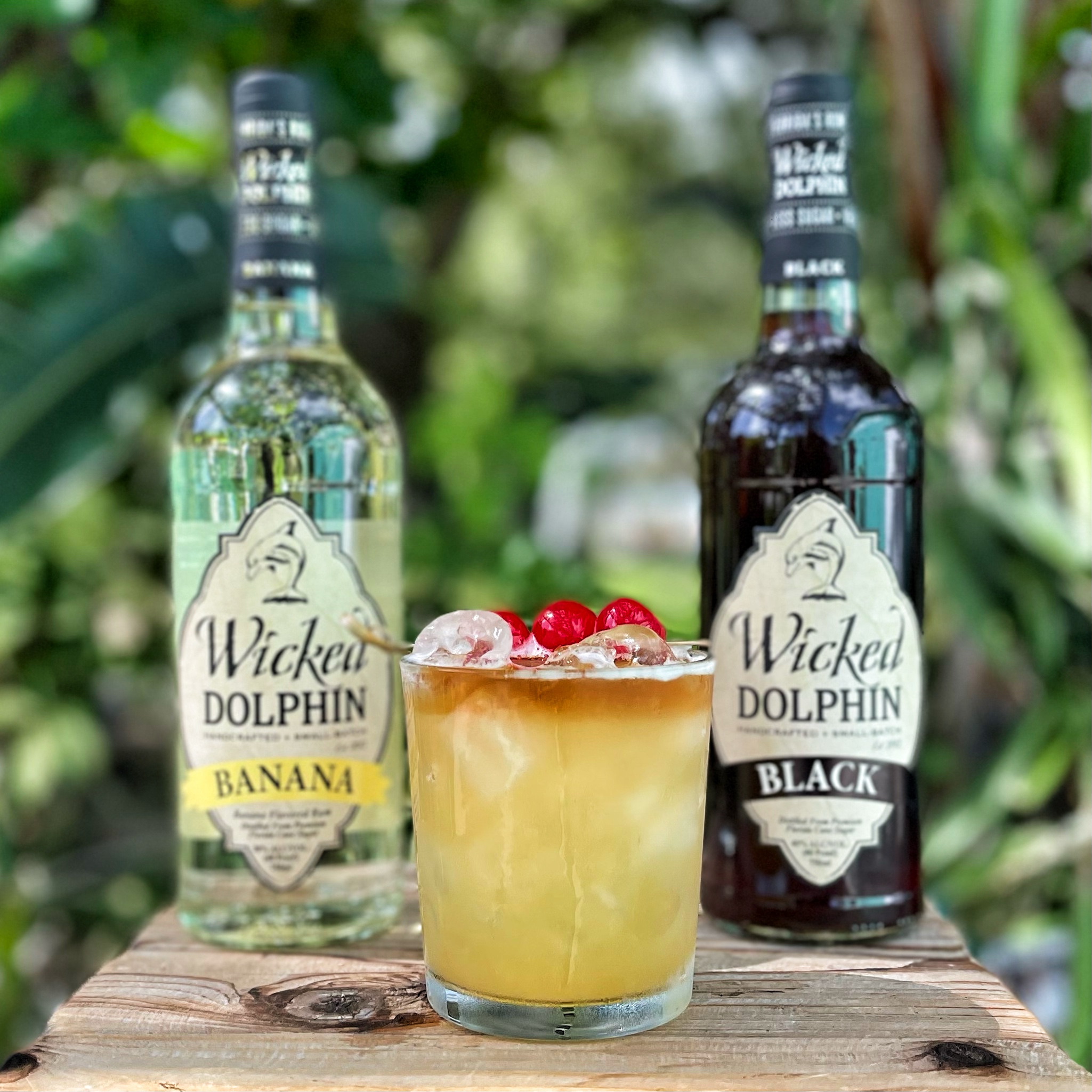 Banana Hammock Wicked Dolphin Rum